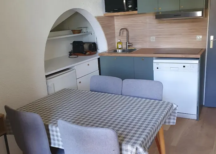 Daire Pleiades , 5 P, 1 Grande Chambre, Un Coin Montagne Et Place De Parking , Belle Vue