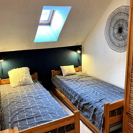 Daire Pleiades , 5 P, 1 Grande Chambre, Un Coin Montagne Et Place De Parking , Belle Vue